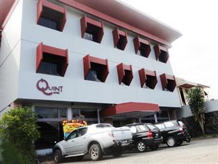Quint Hotel Manado Exterior photo
